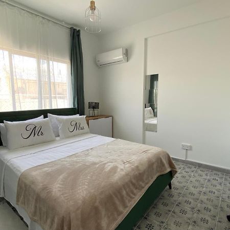 Simple One Bedroom Flat In Engomi المظهر الخارجي الصورة