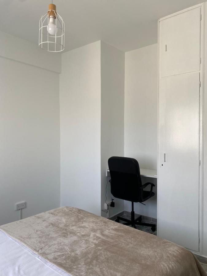 Simple One Bedroom Flat In Engomi المظهر الخارجي الصورة